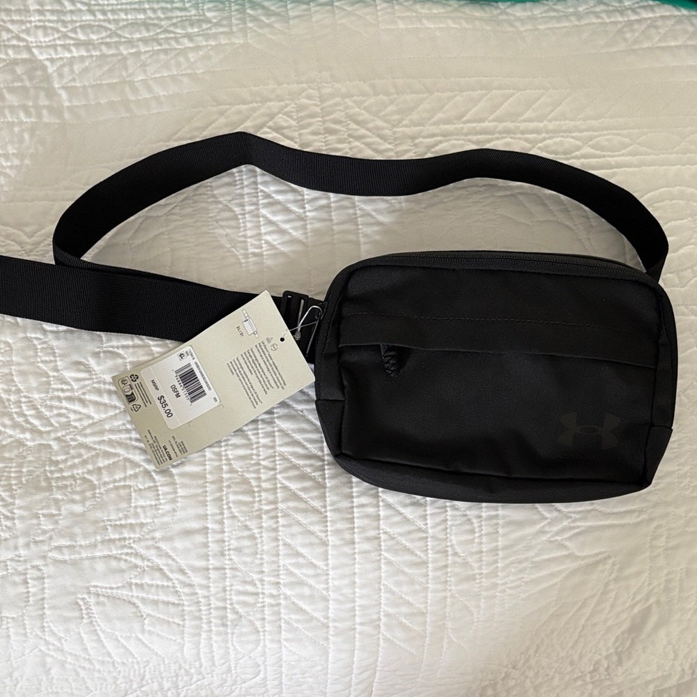 Under Armour Black Belt Bag